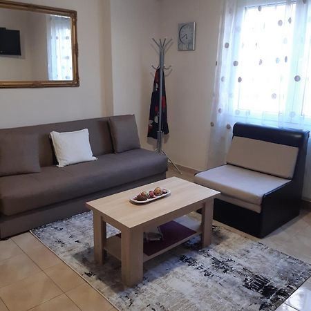 M&T Apartment Kavala Exterior foto