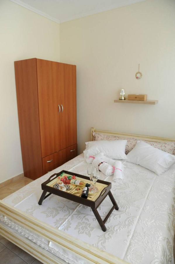 M&T Apartment Kavala Exterior foto